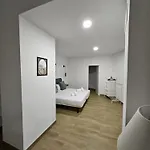 公寓式酒店 Triana 3*